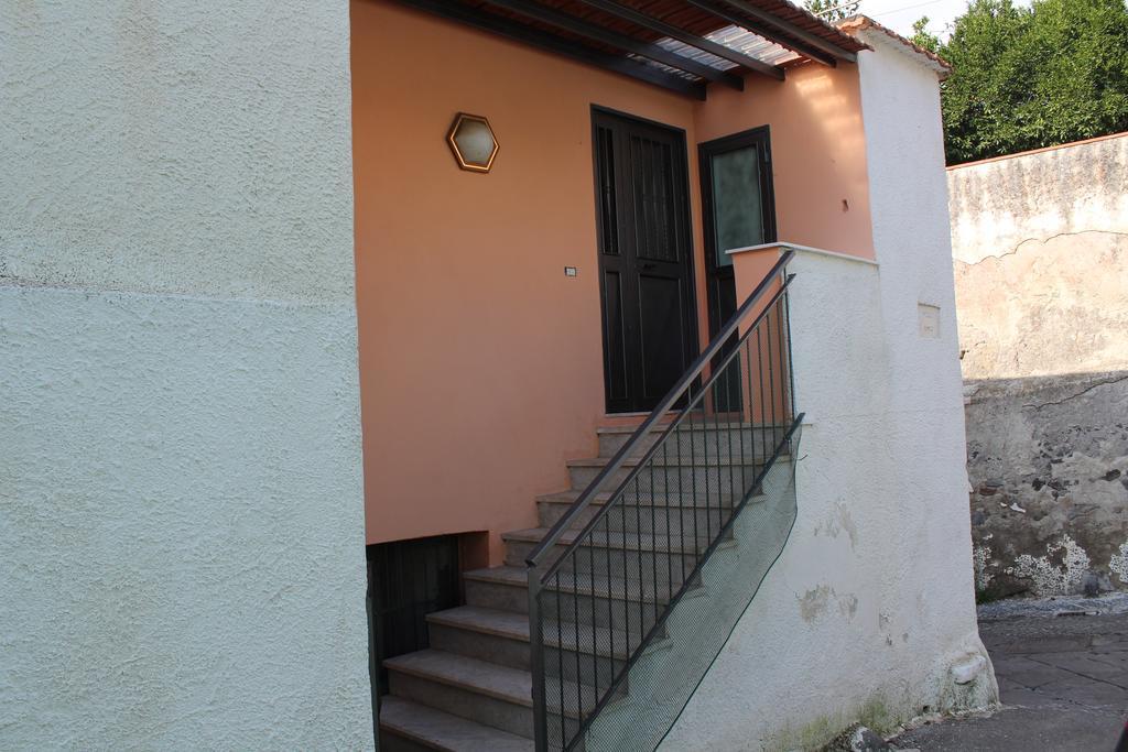 Anvi Apartment Pollena Trocchia المظهر الخارجي الصورة